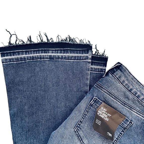 Silver Jeans Suki Curvy Fit Mid Rise Flare Leg Released Hem Blue Jean Sz 32W 31L - Picture 8 of 14